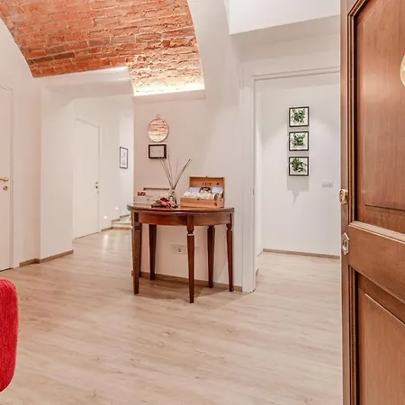 Affitti Brevi - Spazioso Di Lusso, Con 4 E 4 Bagni In Centro Апартаменти *