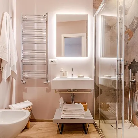 Апартаменти Affitti Brevi - Spazioso Di Lusso, Con 4 E 4 Bagni In Centro *